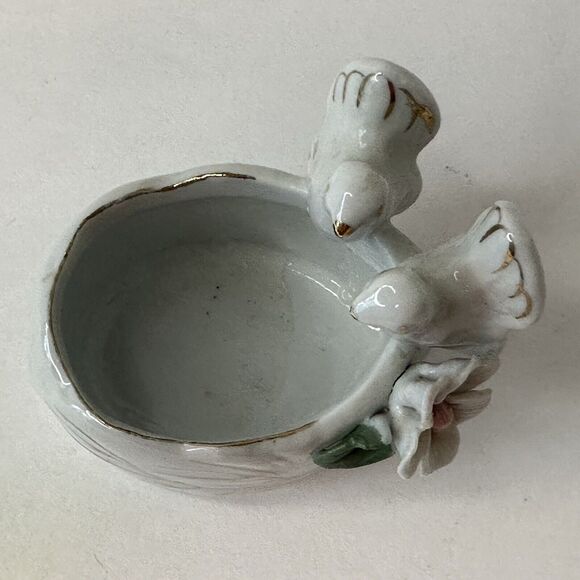 Vintage Doves Flower Planter Trinket Ring Box White w/Gold Trim Pink Floral RARE - Picture 3 of 13